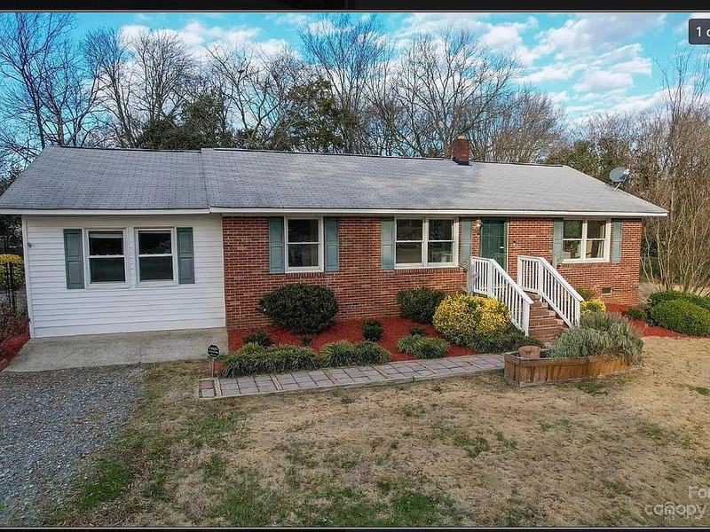 Nice 3/1 for rent in Rock Hill, SC #1716 Monterey Dr