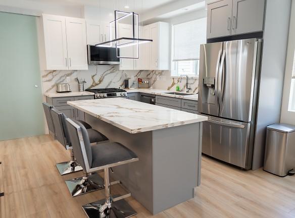 4829 Riverton Ave - Los Angeles, CA 91601 - Home For Rent