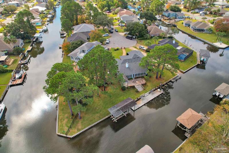 Gulf Breeze, Santa Rosa County, FL Lakefront Property, Waterfront Property, House for sale Property ID: 418239350