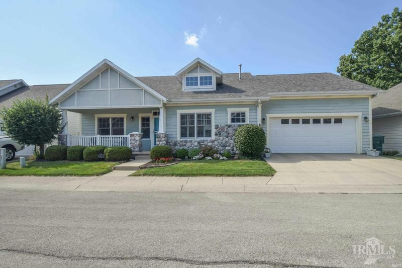 4304 W HAWKS RIDGE CT, Muncie, IN 47304 Single Family Residence For Sale  MLS# 202327197