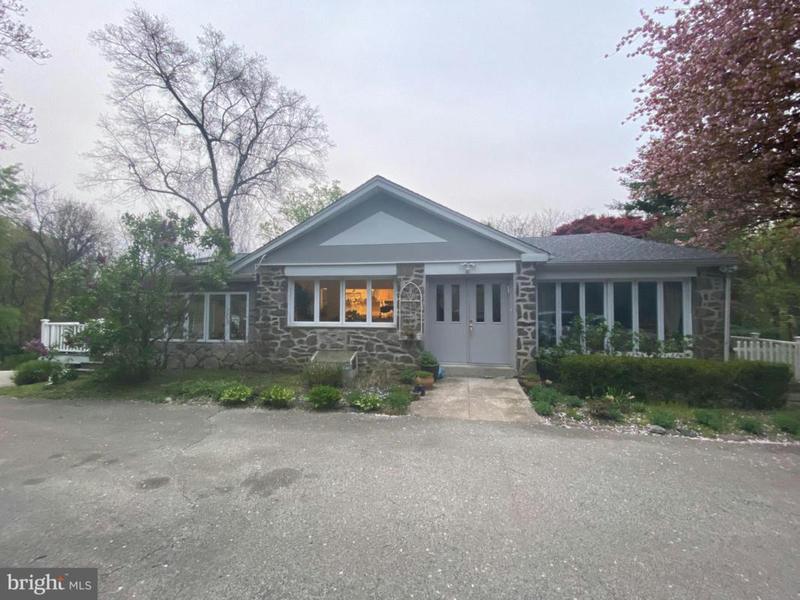 560 SPRAGUE RD, PENN VALLEY, PA 19072 Single Family Residence For Sale  MLS# PAMC2087774