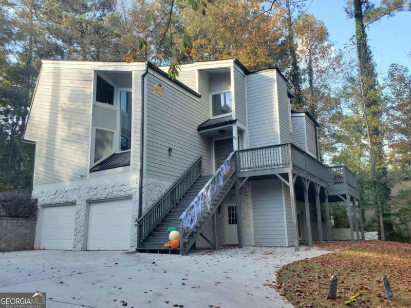 95 LAKESHORE CIR NE, Marietta, GA 30067 Multi Family For Sale  MLS# 10223695