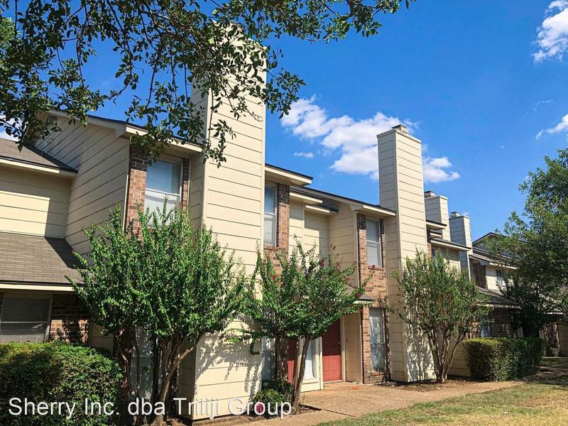 301-A Romana Circle  301-303 Romana for Sale