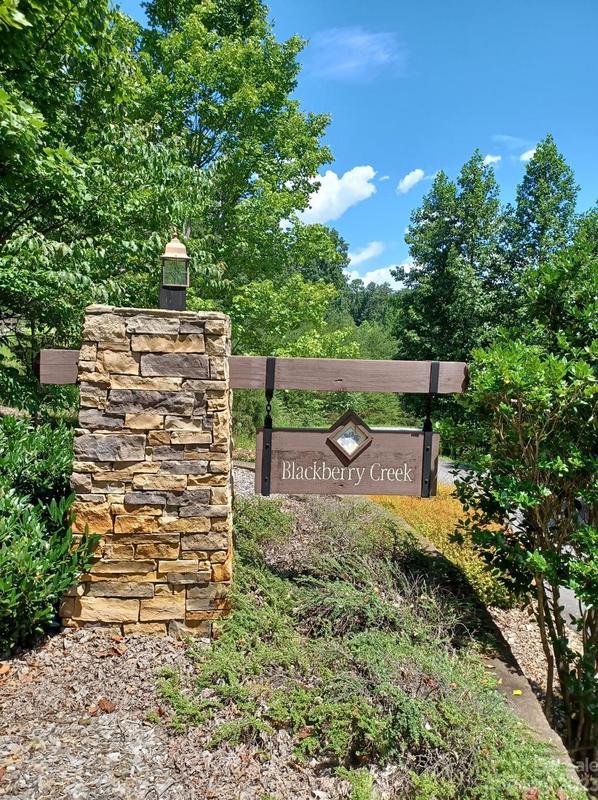 31 Hull Ave, Nebo, NC 28761 - MLS 4097481 for Sale