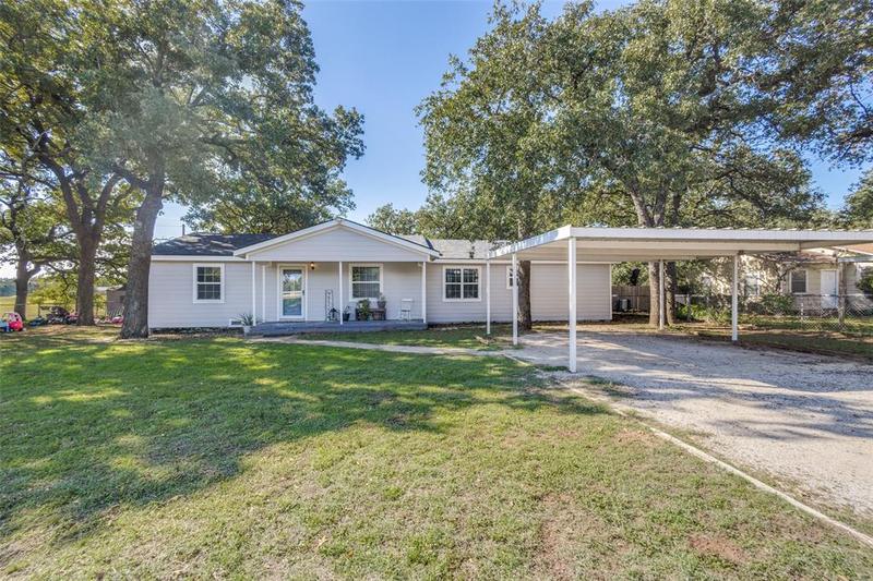 3112 W Highway 114, Paradise, TX 76073 for Sale