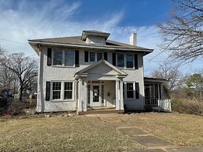Hilltop Dr for Sale