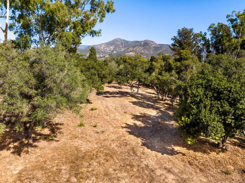 000 Pimiento Ln, Montecito, CA 93108 - MLS 23-2778 for Sale