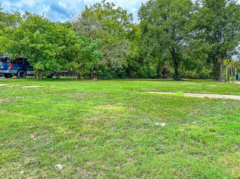 1308 E Collin St, Corsicana, TX 75110 - MLS 20447932 for Sale