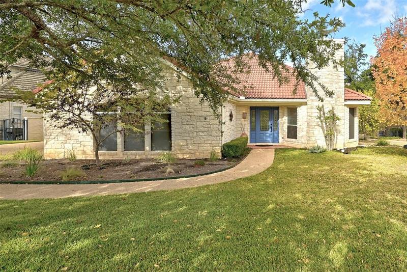 17 Stillmeadow Dr, The Hills, TX 78738 for Sale