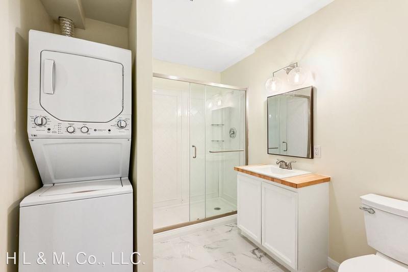 1011 W. 10th St - 14  1011 W. 10th St for Sale