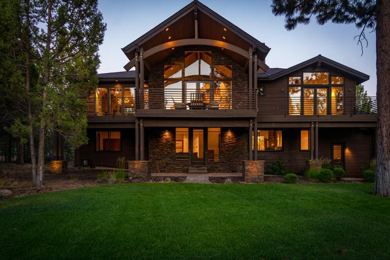 1668 NW Summit Drive, Bend OR 97703 for Sale
