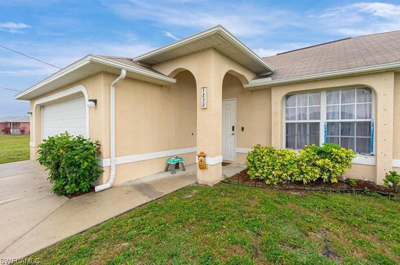 1230 NW 12th Pl, Cape Coral, FL 33993 - MLS 224002418 for Sale