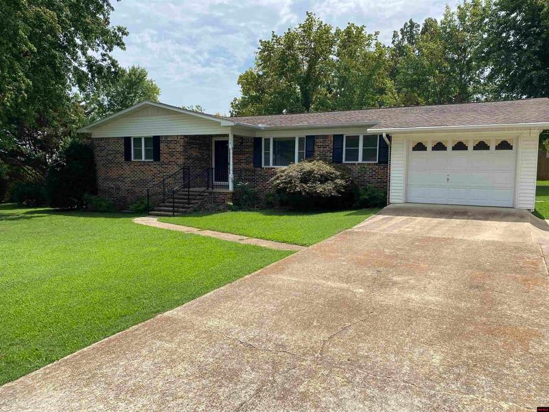 194 W Paul Ave, Mountain Home, AR 72653  MLS# 127127 for Sale