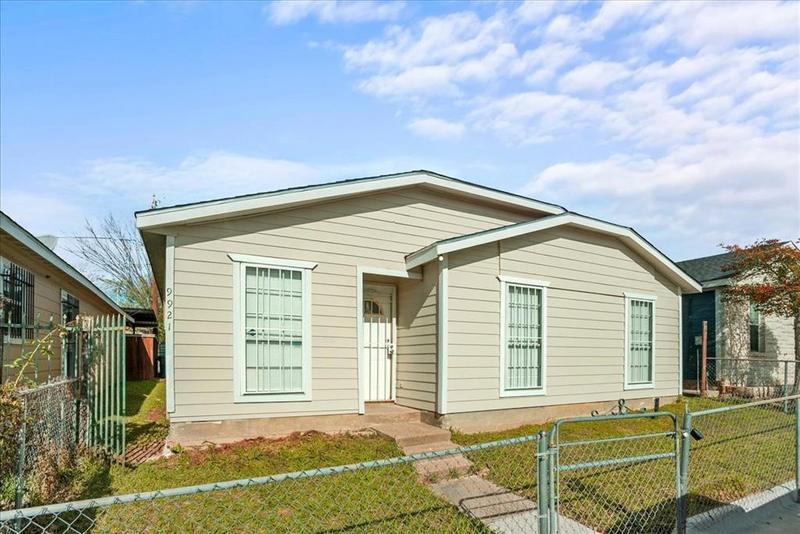 9921 Cedar Mountain Cir, Dallas, TX 75217 for Sale