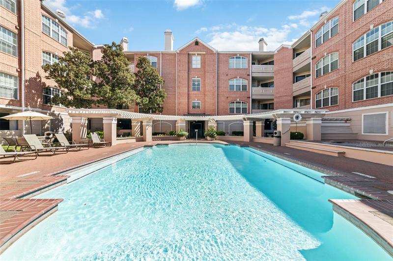 2111 Welch St A130, Houston, TX 77019 for Sale
