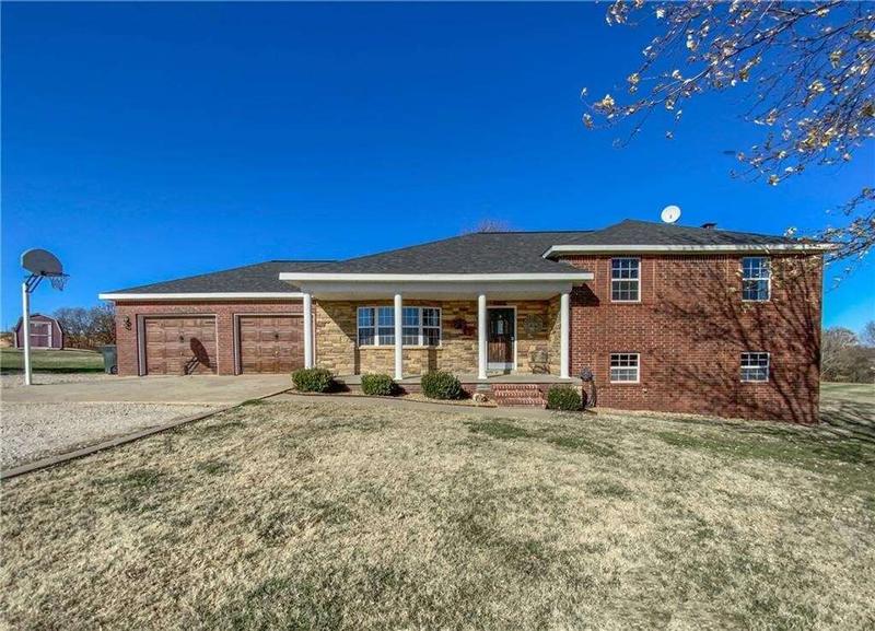 42 County Road 640, Green Forest, AR 72638  614387072 for Sale