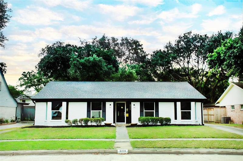 5711 Rutherglenn Dr, Houston, TX 77096 for Sale
