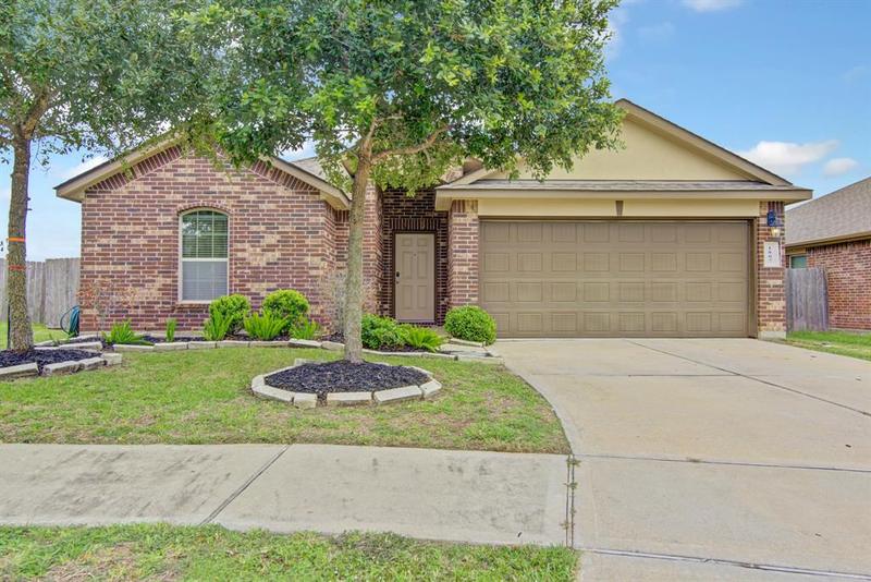 1807 Luminous Water Ln, Rosharon, TX 77583 for Rent