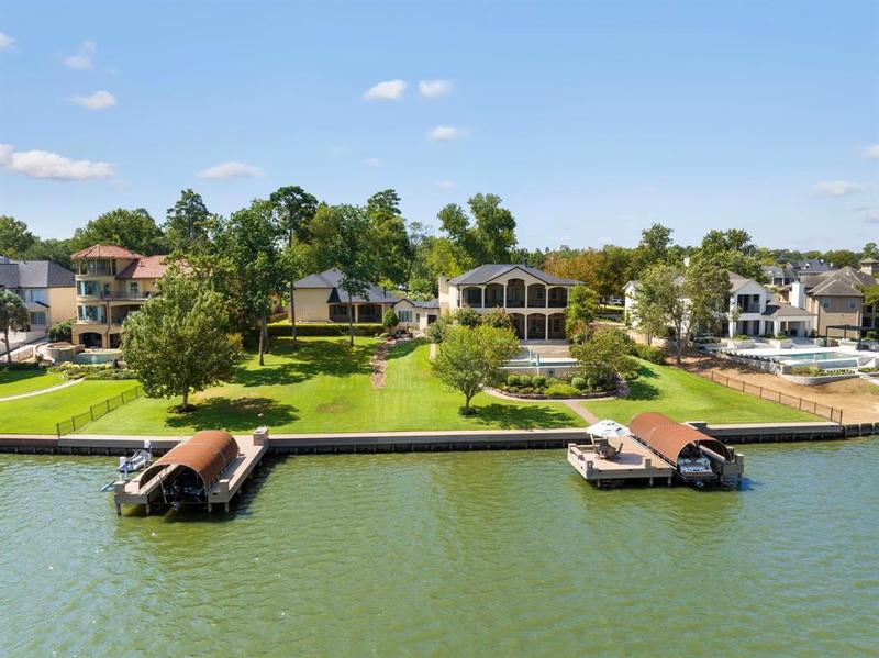 20004 Crescent Ct, Montgomery, TX 77356 for Sale