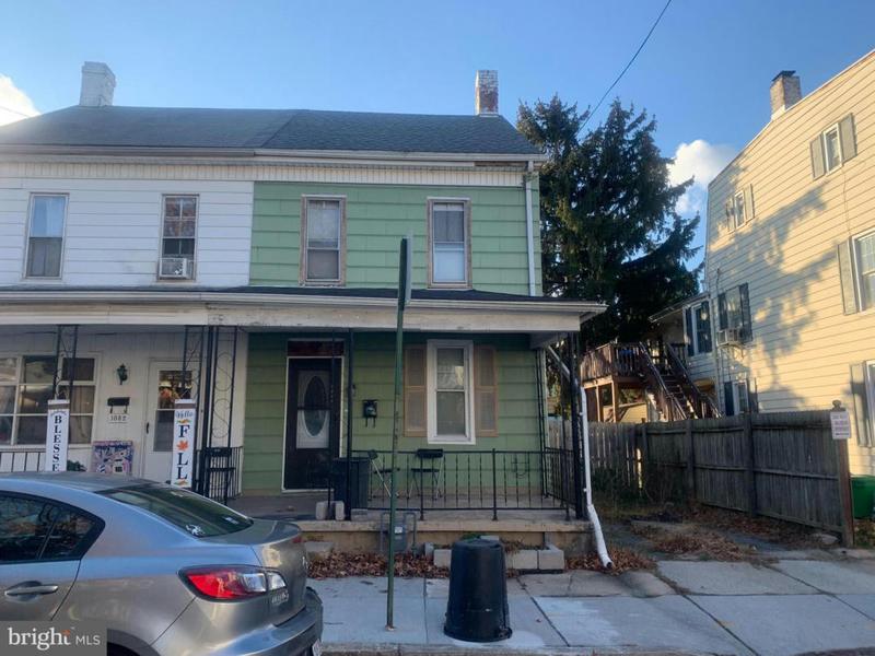 1054 N DUKE ST, YORK, PA 17404 Single Family Residence For Sale  MLS# PAYK2052720