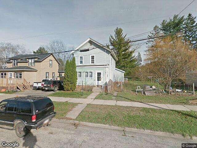 Oak, REEDSBURG, WI 53959  613043737 for Sale
