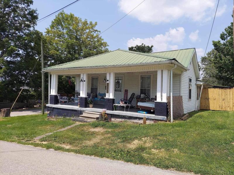 Irvine, Estill County, KY House for sale Property ID: 417189264