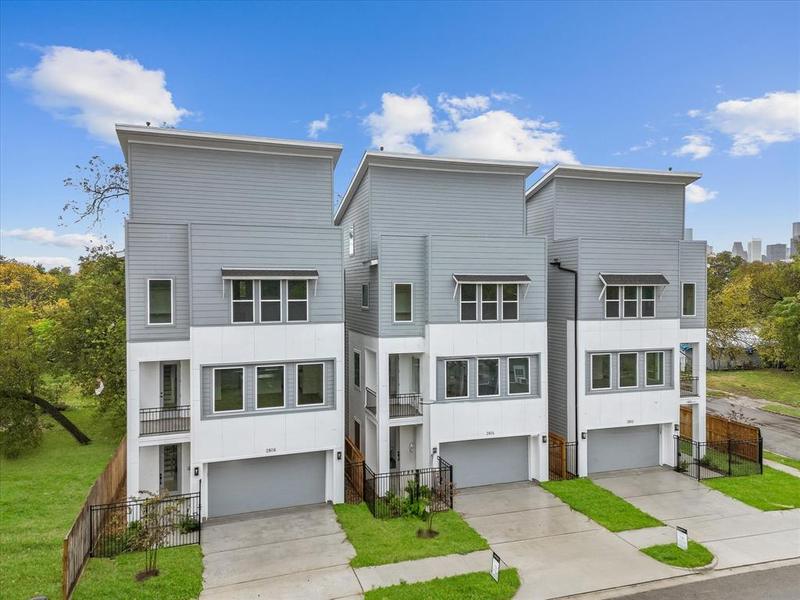 2802 Tierwester Street, Houston, TX 77004 for Sale