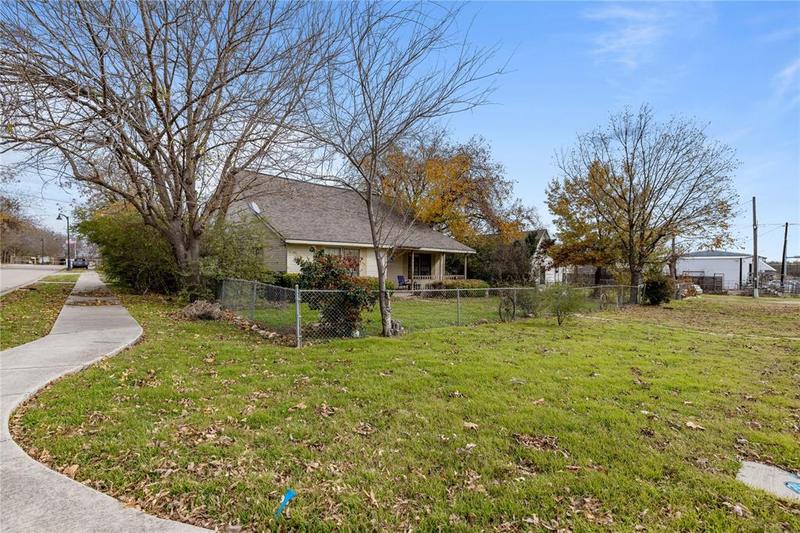 120 Main St, Haslet, TX 76052 for Sale