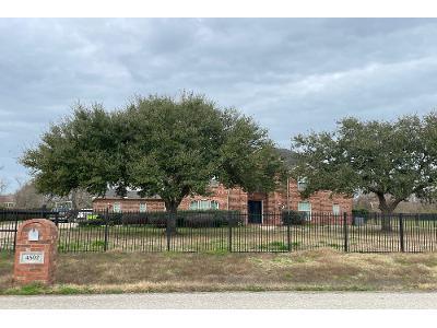 Creek Point Ln for Sale