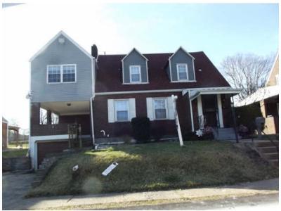 E Larkspur St for Sale