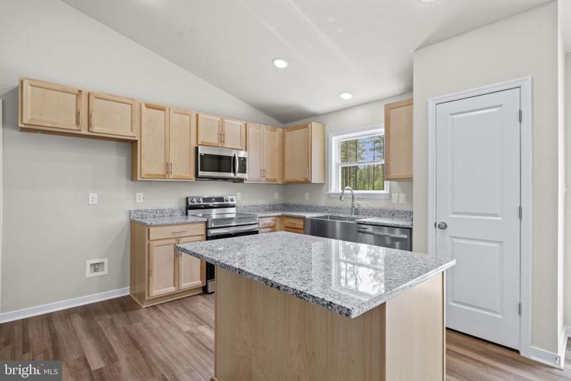 Warsaw, Richmond County, VA House for sale Property ID: 417144897