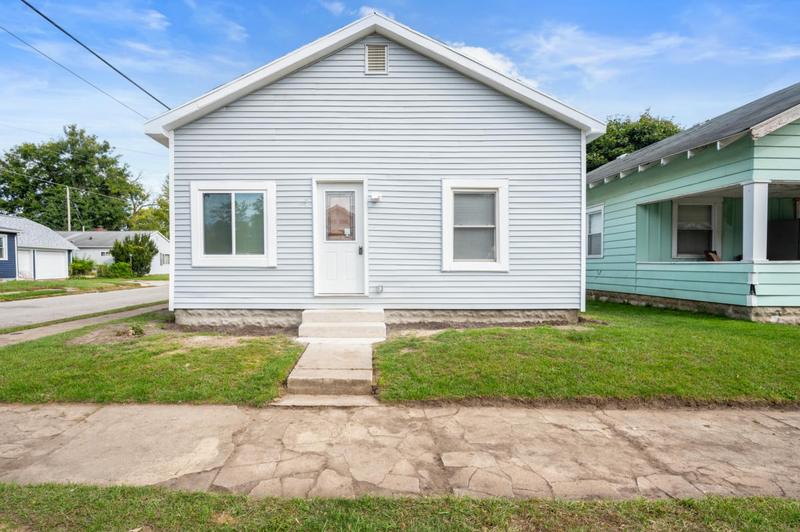 334 N BOOTS ST, Marion, IN 46952 Single Family Residence For Sale  MLS# 21949181