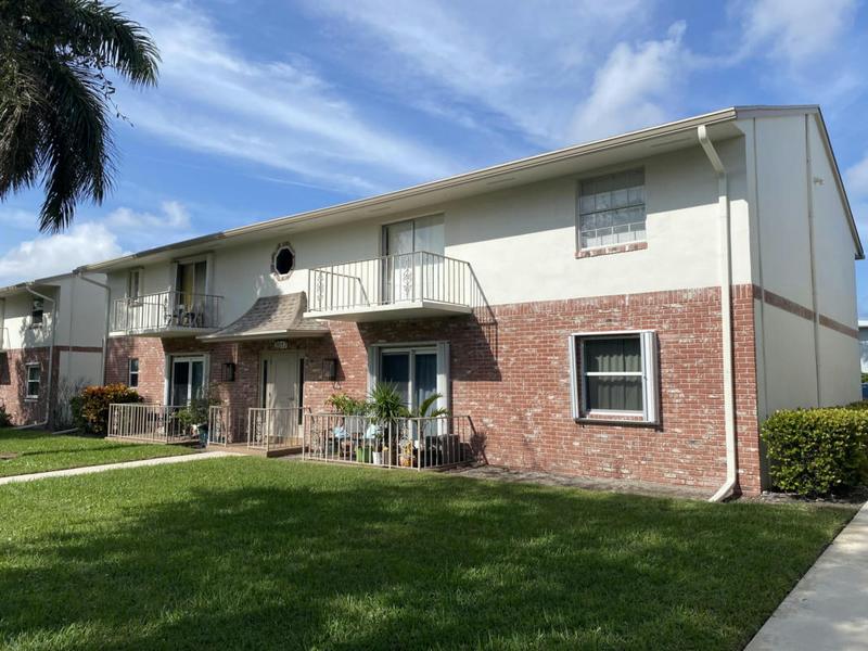 2017 S SEACREST BLVD APT C, Boynton Beach, FL 33435 Condominium For Sale  MLS# RX-10940088