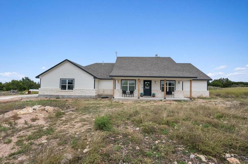 576 Saddle Ridge Dr, Bertram, TX 78605 - MLS 1128327 for Sale