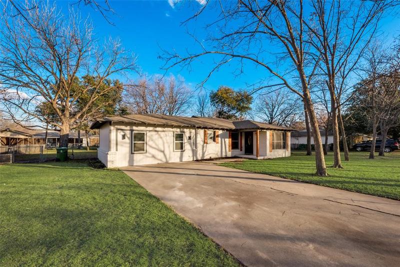 3716 Granada Dr, Richland Hills, TX 76118 for Sale