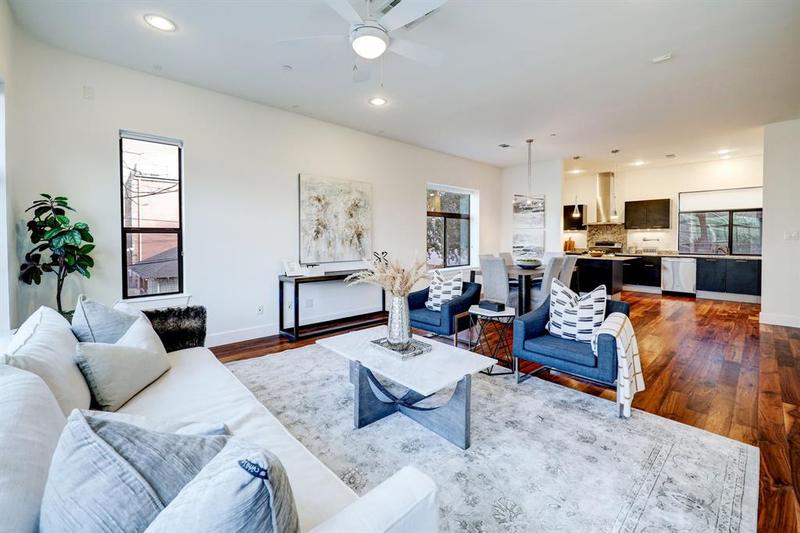 4107 Marina St A, Houston, TX 77007 for Sale
