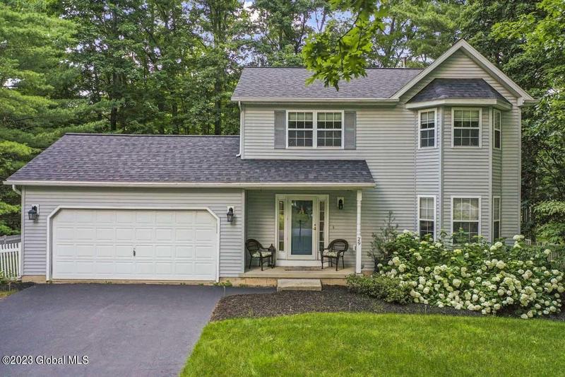 Milton, Saratoga County, NY House for sale Property ID: 416893146