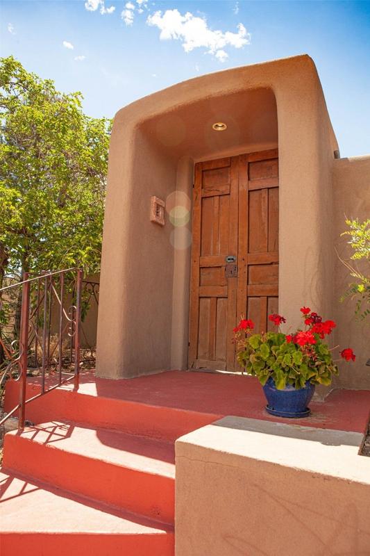 Santa Fe, Santa Fe County, NM House for sale Property ID: 417426512