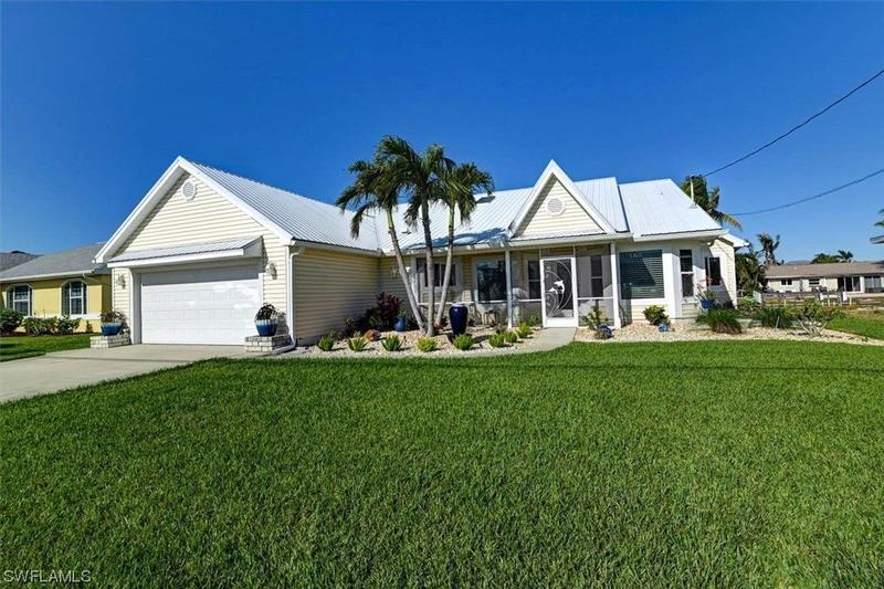 Cape Coral, Lee County, FL Lakefront Property, Waterfront Property, House for sale Property ID: 416069354