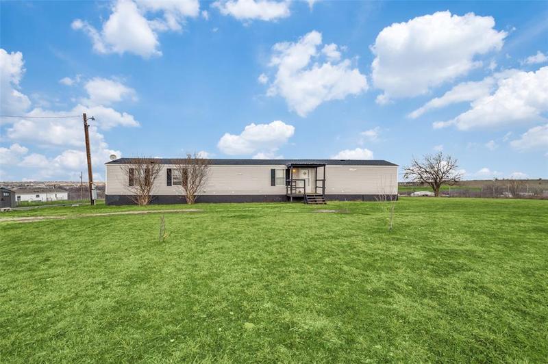 172 Private Road 4442, Rhome, TX 76078 for Sale