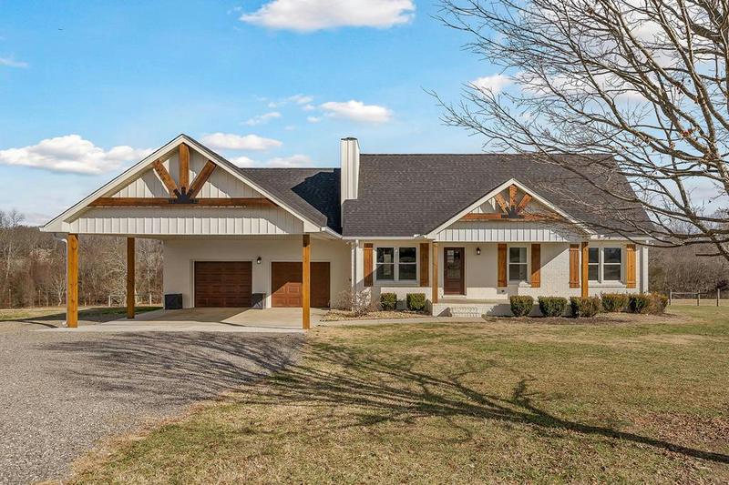 997 MAGNESS RD, SMITHVILLE, TN 37166 Single Family Residence For Sale  MLS# 225006
