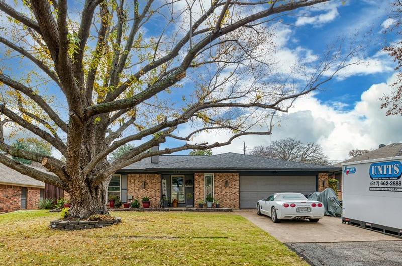 2521 Lone Star Ln, Grapevine, TX 76051 - MLS 20511601 for Sale