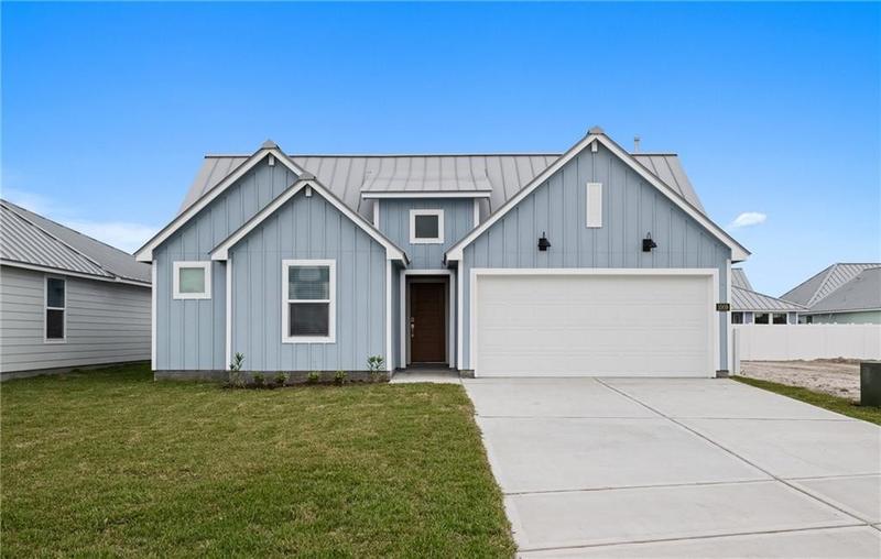 1009 Las Palmas Dr, Rockport, TX 78382 for Sale