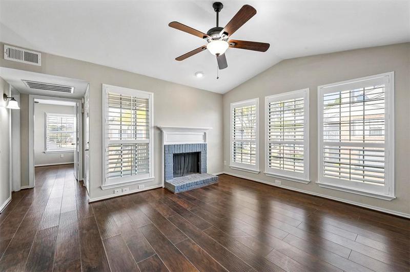 3101 Townbluff Dr #121, Plano, TX 75075 for Sale