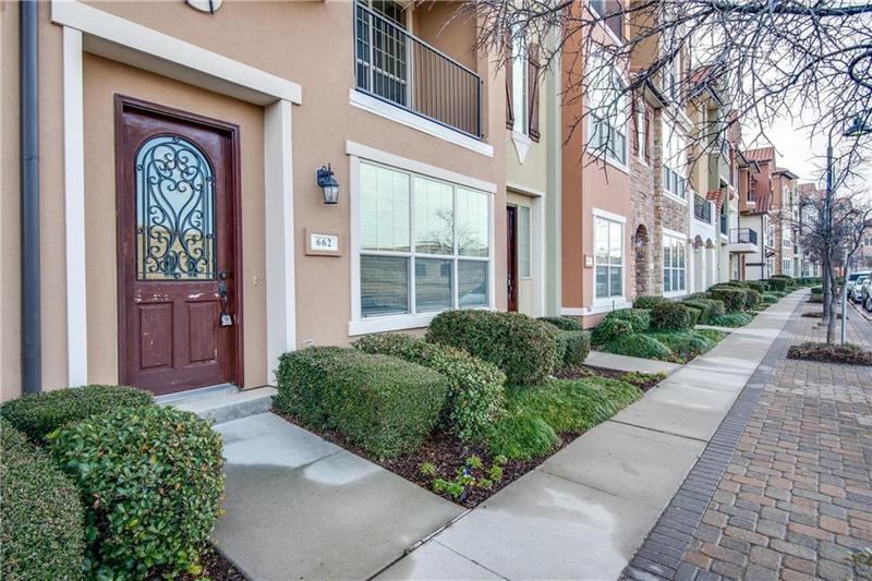 662 Arbol # 19, IRVING, TX 75039 for Sale