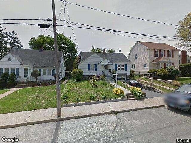 Hinsdale, WATERBURY, CT 06705  611548755 for Sale
