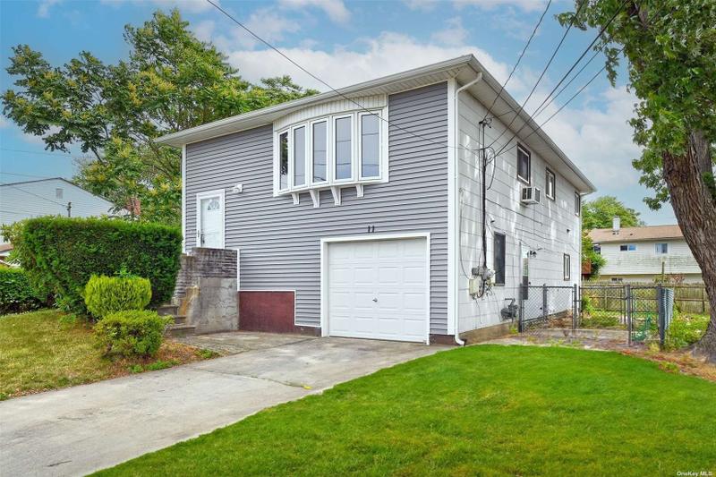 Massapequa, Nassau County, NY House for sale Property ID: 416931214