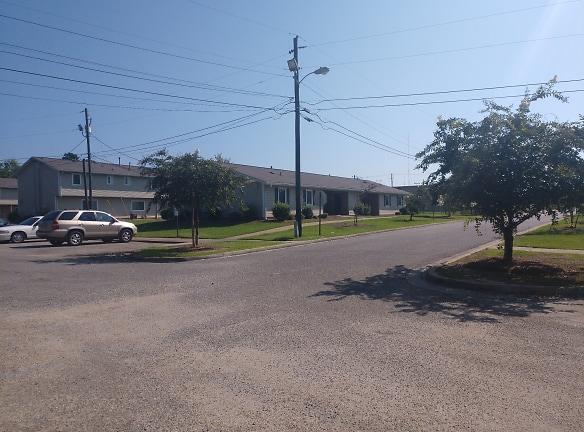 Normandale Apartments - 3770 Norman Bridge Rd - Montgomery, AL Apartments for Rent