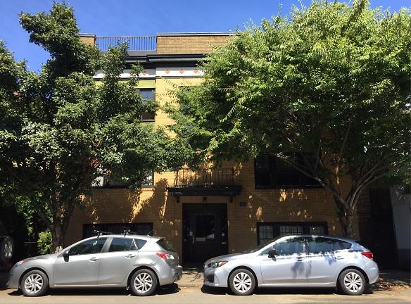 Mc Kinney Apartments - 2125 NW Glisan St - Portland, OR Apartments for Rent