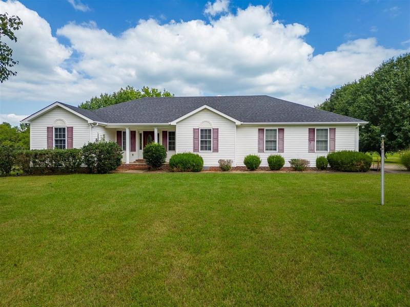 Auburn, Logan County, KY House for sale Property ID: 417505318